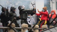 17 dead 800 injured in Colombia protests
